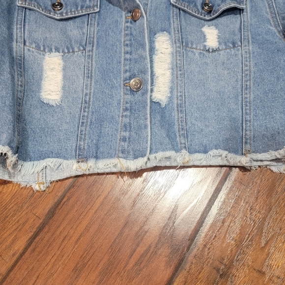 Love tree denim Jacket - Picture 6 of 9
